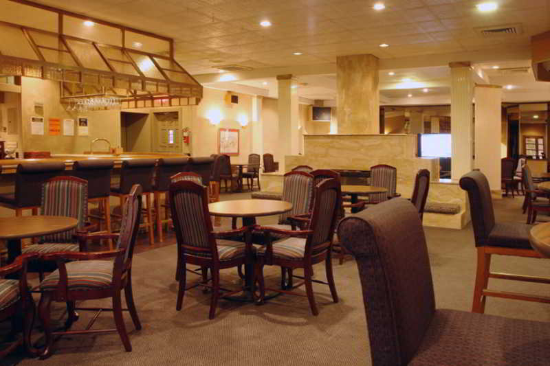 Eisenhower And Conference Center 3*